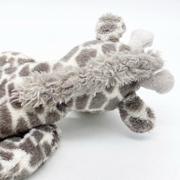 Gund Gray White Giraffe Red Heart on Chest Plush Stuffed Animal Toy 4060900 - Picture 4 of 13